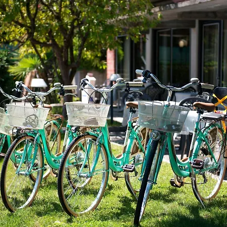 Garden 아파트호텔 3*